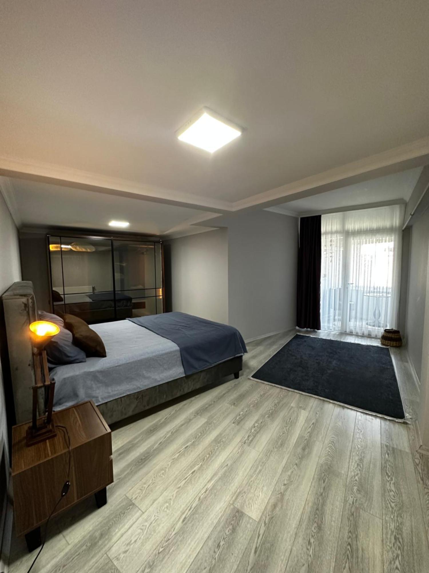 Whole At The Heart Of Sisli Nisantasi K Daire